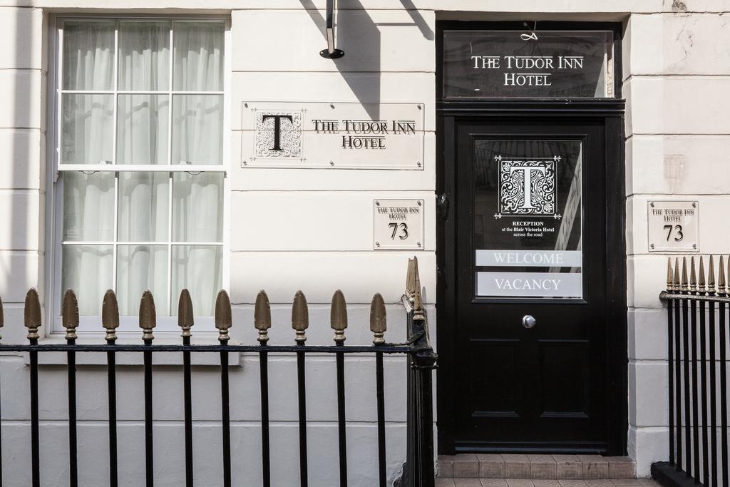 The Tudor Inn Hotel Londres Exterior foto
